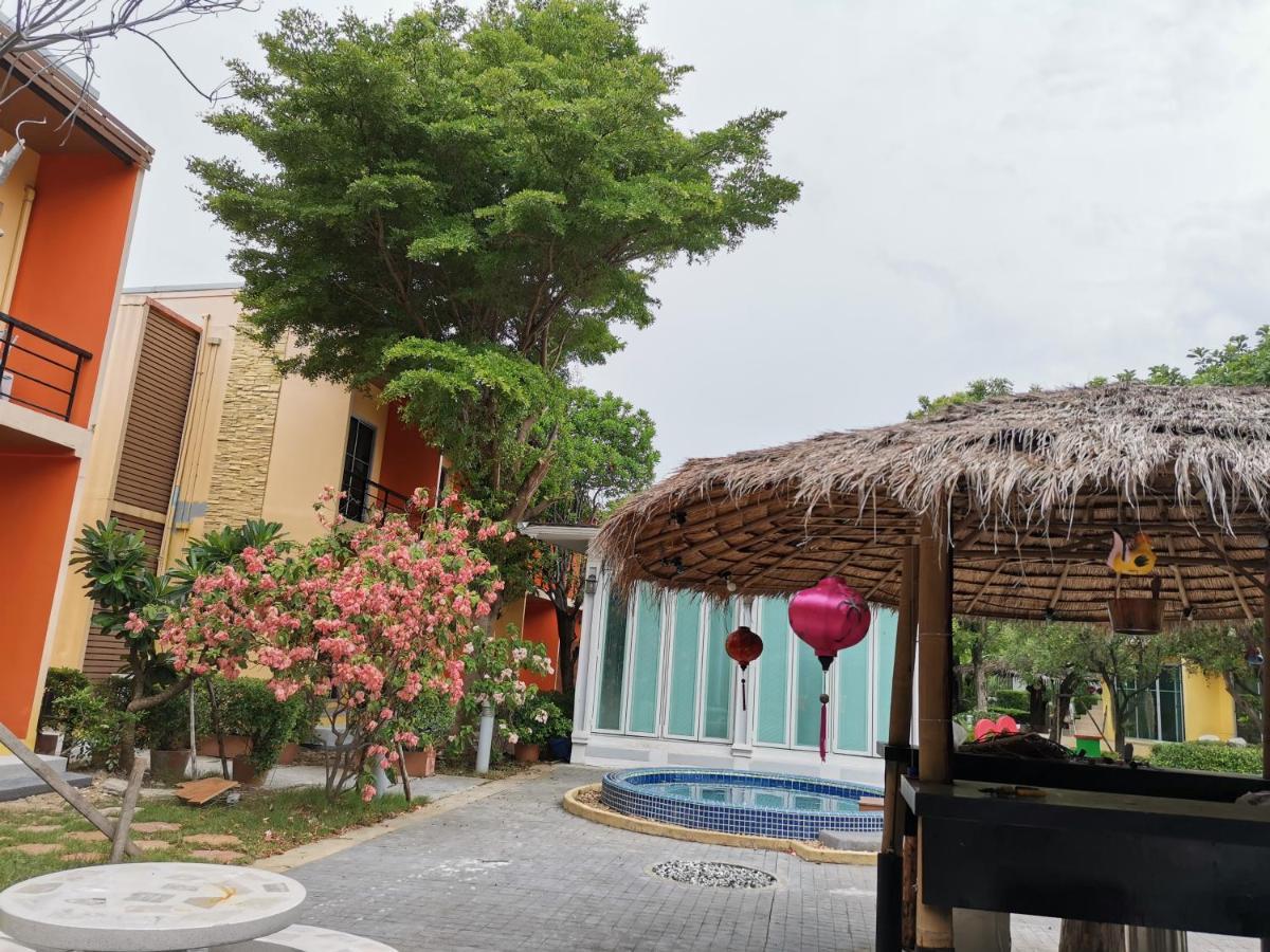 Bangkok.Grand.Resort Bang Bo Ngoại thất bức ảnh
