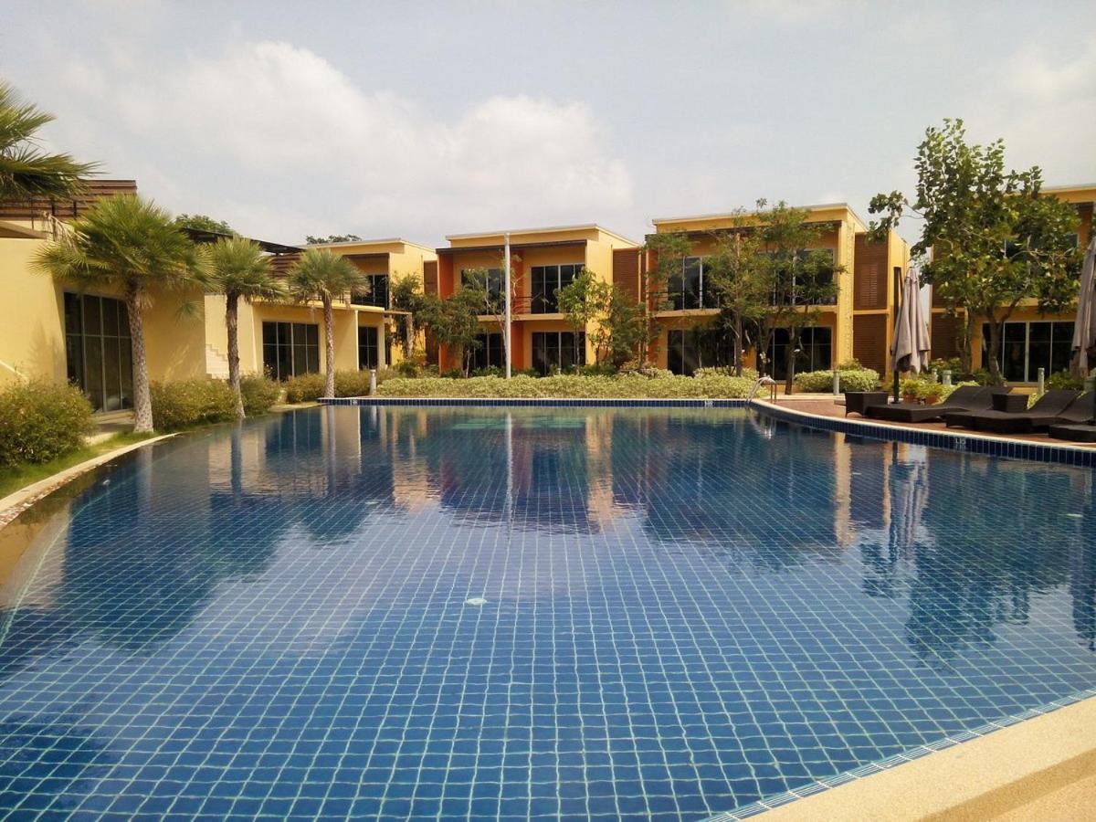 Bangkok.Grand.Resort Bang Bo Ngoại thất bức ảnh