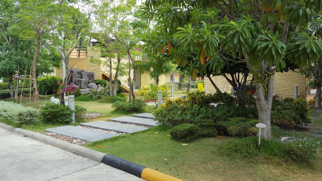 Bangkok.Grand.Resort Bang Bo Ngoại thất bức ảnh