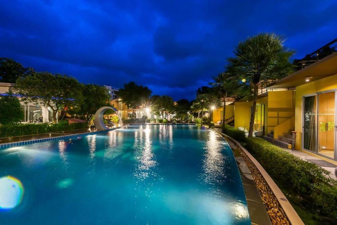 Bangkok.Grand.Resort Bang Bo Ngoại thất bức ảnh