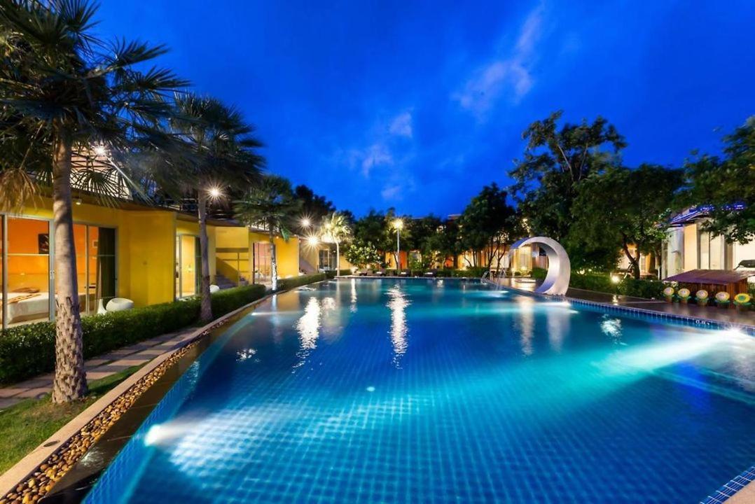 Bangkok.Grand.Resort Bang Bo Ngoại thất bức ảnh