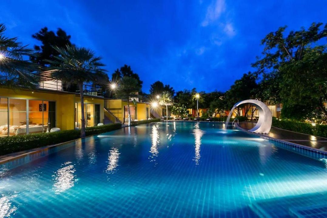 Bangkok.Grand.Resort Bang Bo Ngoại thất bức ảnh