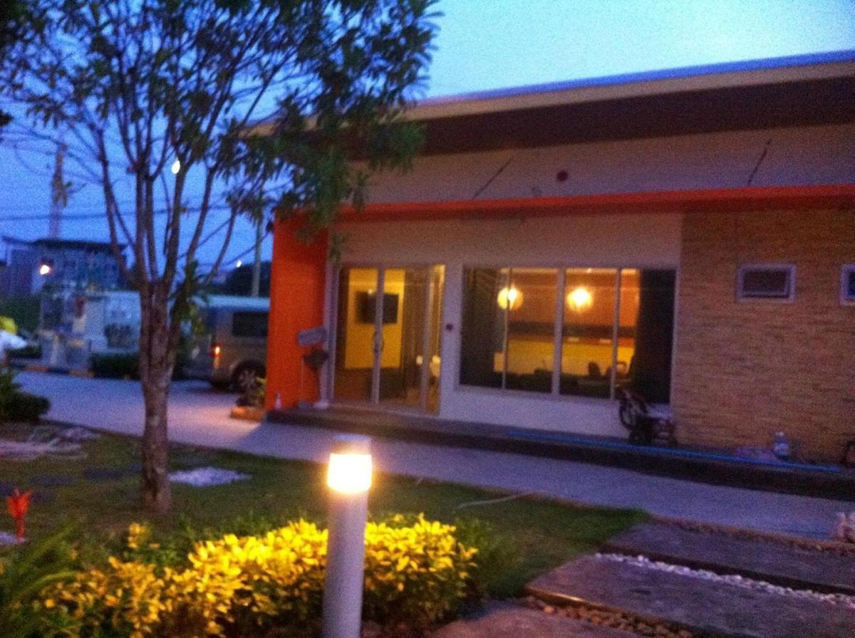 Bangkok.Grand.Resort Bang Bo Ngoại thất bức ảnh