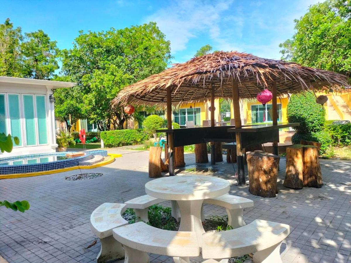 Bangkok.Grand.Resort Bang Bo Ngoại thất bức ảnh
